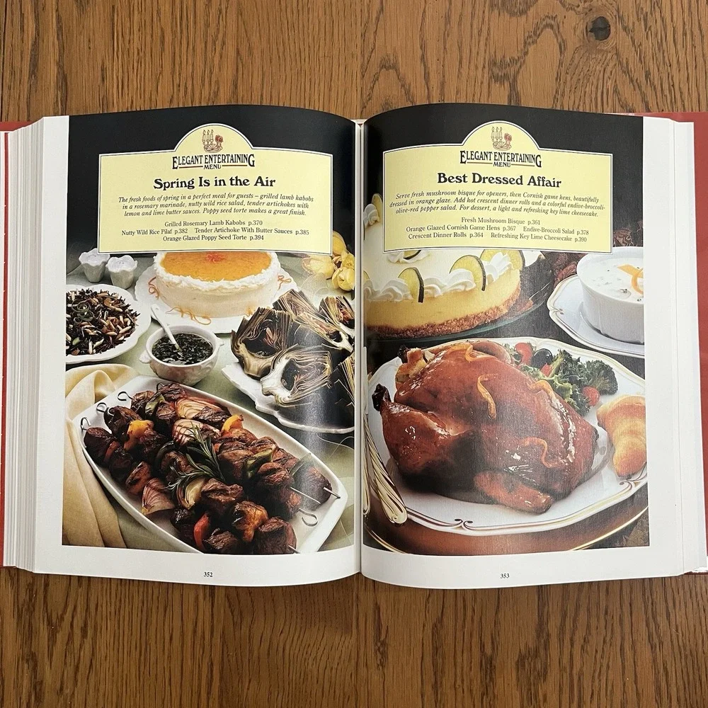 Land O Lakes Treasury of Country Heritage Cookbook 1994 Hardcover